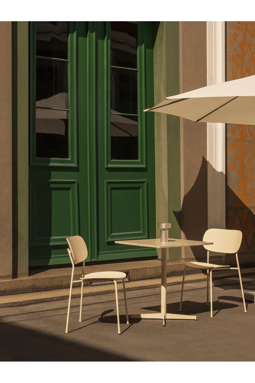 4-Star Base Rectangular Dining Table | Audo Copenhagen Nook