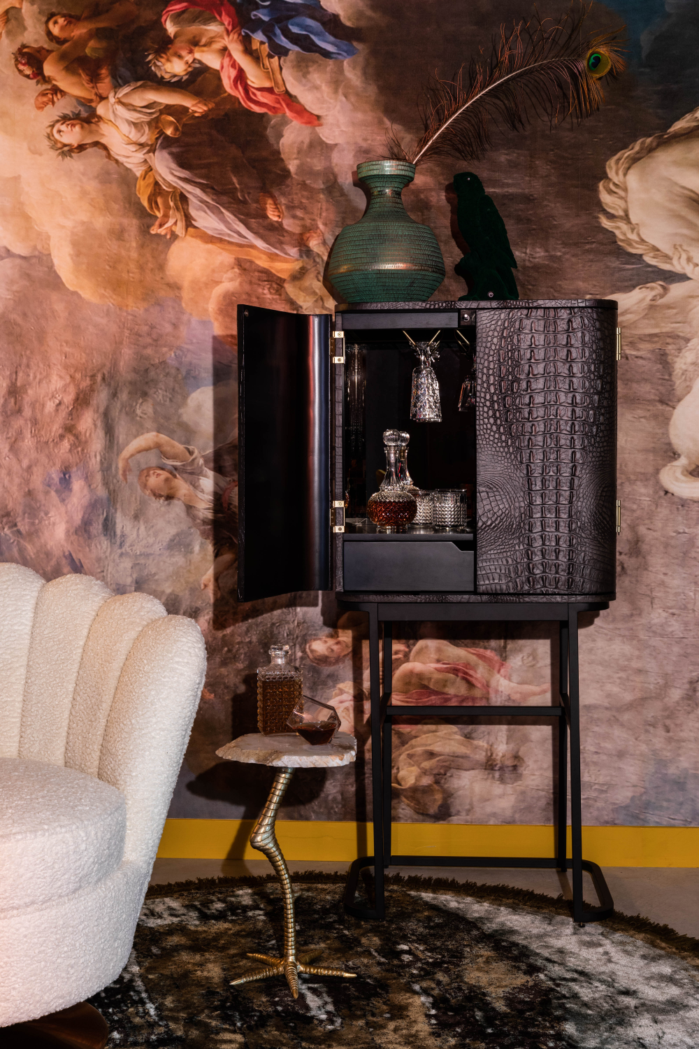 2-Door Mirrored Wine Cabinet | Bold Monkey Ava Morgana