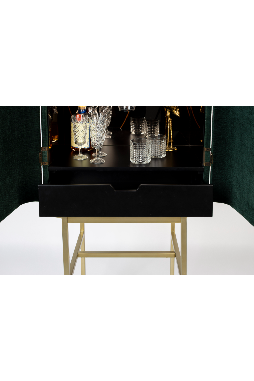 2-Door Mirrored Wine Cabinet | Bold Monkey Ava Morgana