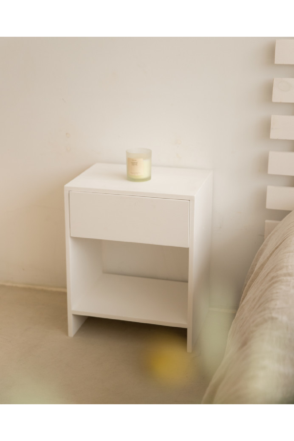 1-Drawer Wooden Bedside Table | Decowood Martina