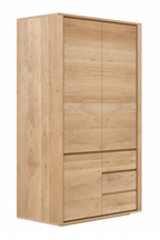 3-Door Oak Wood Wardrobe Cabinet | Ethnicraft Shadow
