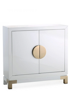 2-Door White Lacquer Sideboard | Liang & Eimil Otium